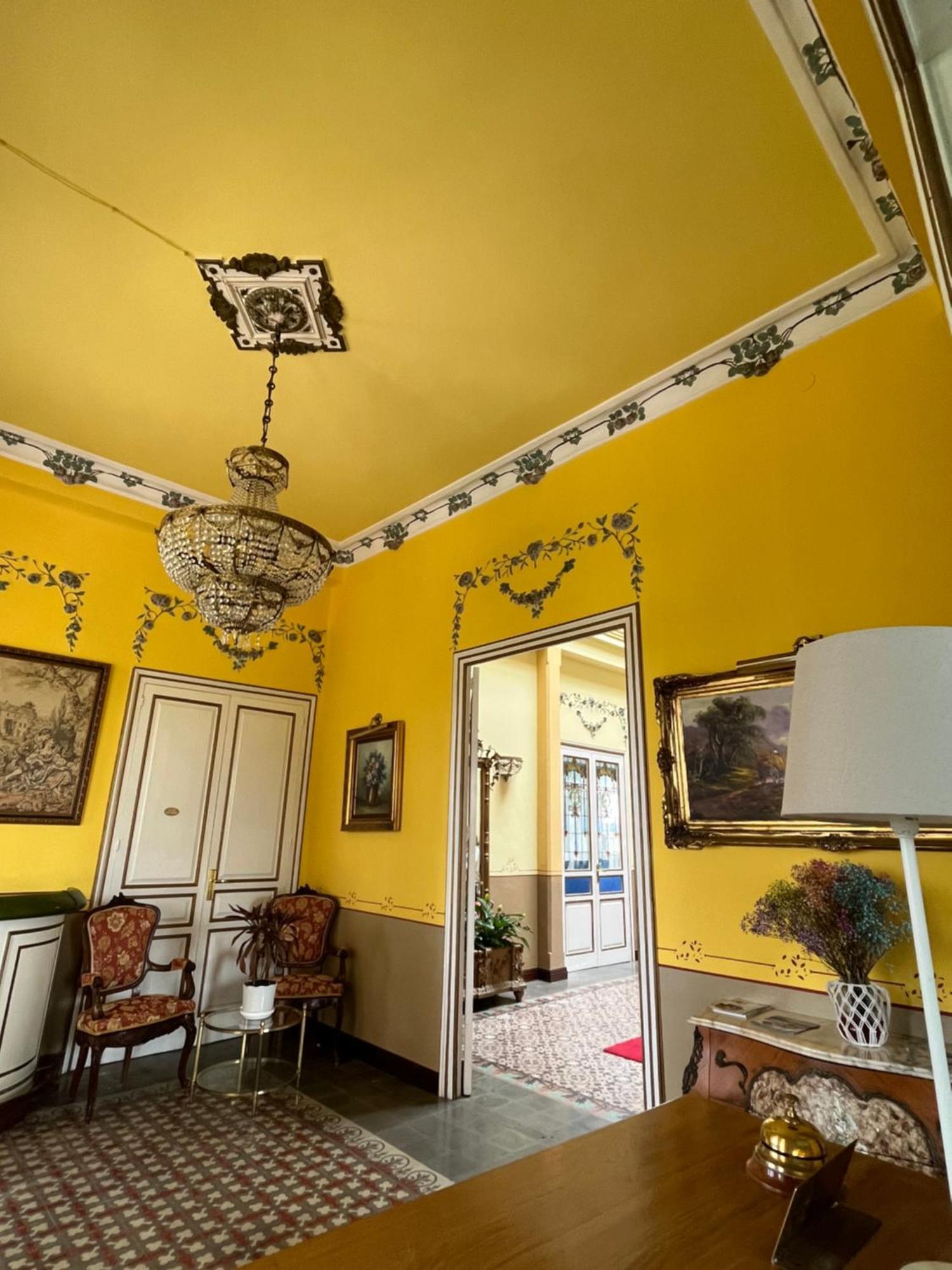 Hotel Palacete Penalba Кастрополь Екстер'єр фото